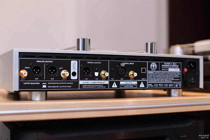 理性與暖意并重 Accustic Arts Player II MK2 CD唱盤(pán) 理性與暖意并重 Accustic Arts Player II MK2 CD唱盤(pán)