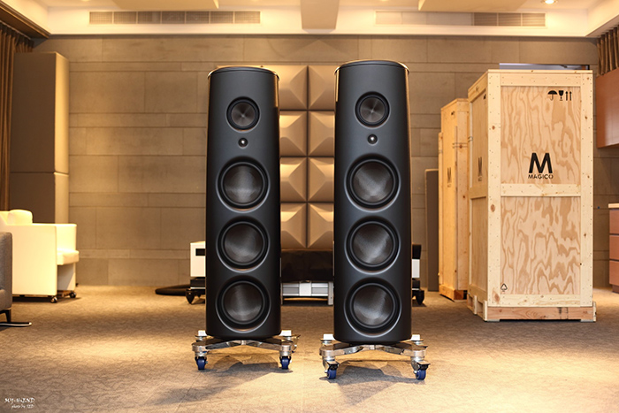 震撼開箱 MAGICO M6 震撼開箱 MAGICO M6