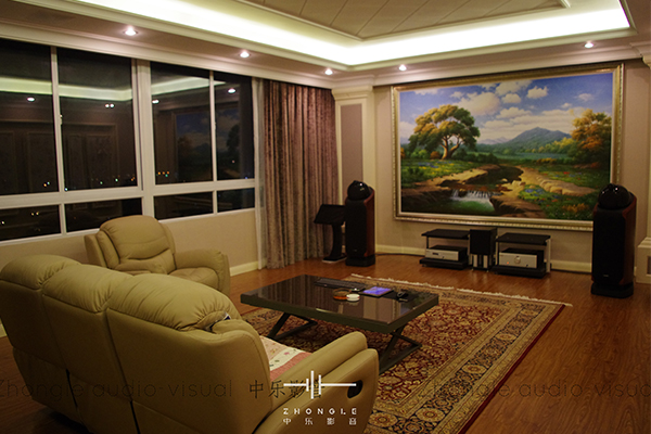 頂級私人影院的燈光怎么專業(yè)布置