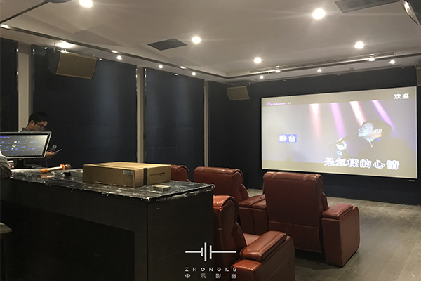 地下室做頂級(jí)私人影院怎么樣